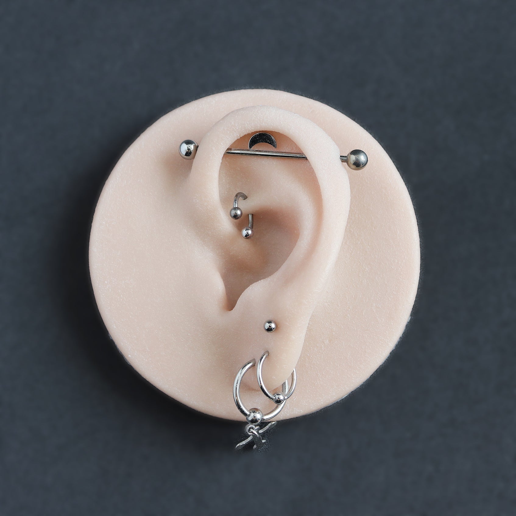 Silicone Earring Display: Accurately Showcase with Detail – Meduusat Studio